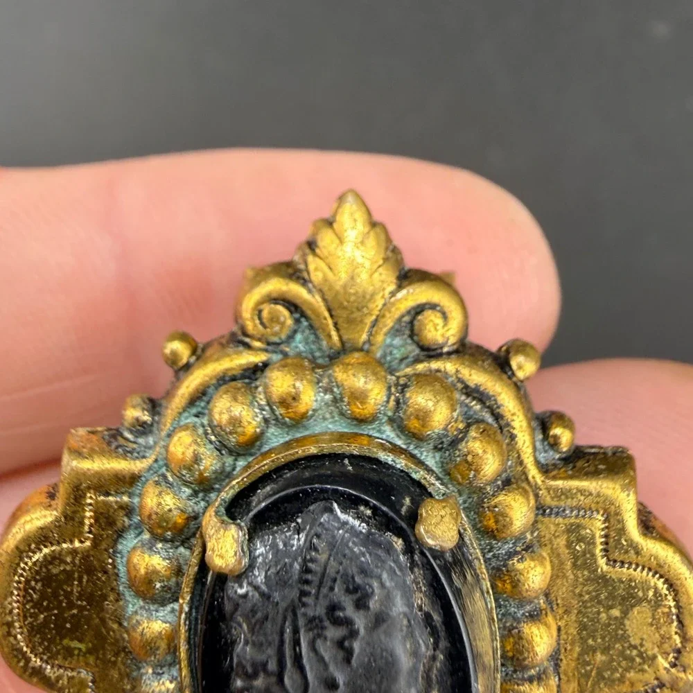 Vintage Black Cameo Fur Clip Gold Tone Victorian Mourning Style READ